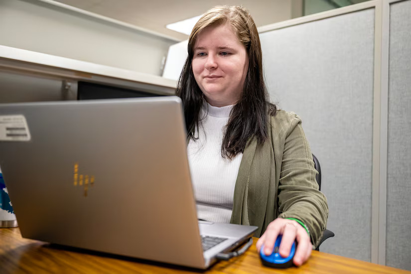 Face of Defense: Navy IT Specialist Makes U.S. Women's Cyber Team